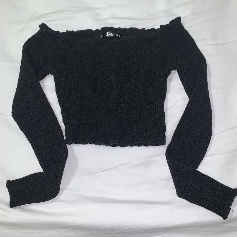 Off the Shoulder Crop Top